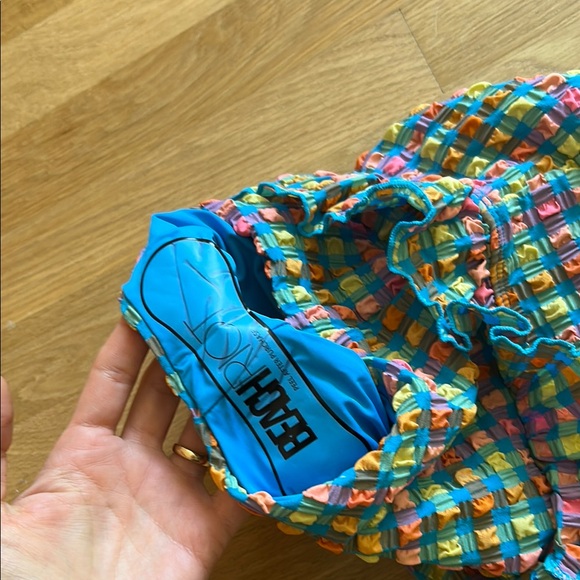 Beach Riot one piece - Picture 3 of 4